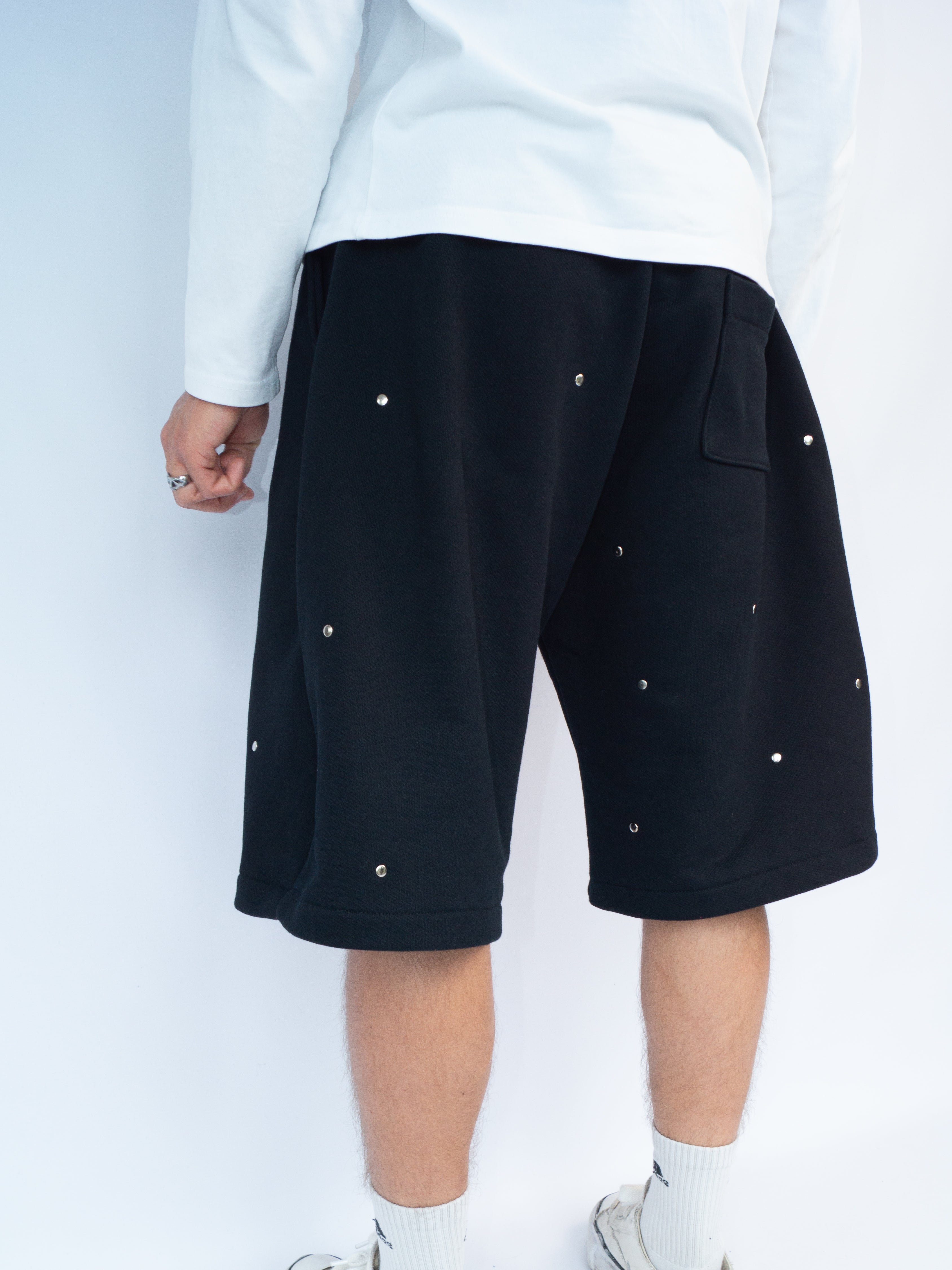 Glossy sweatshorts