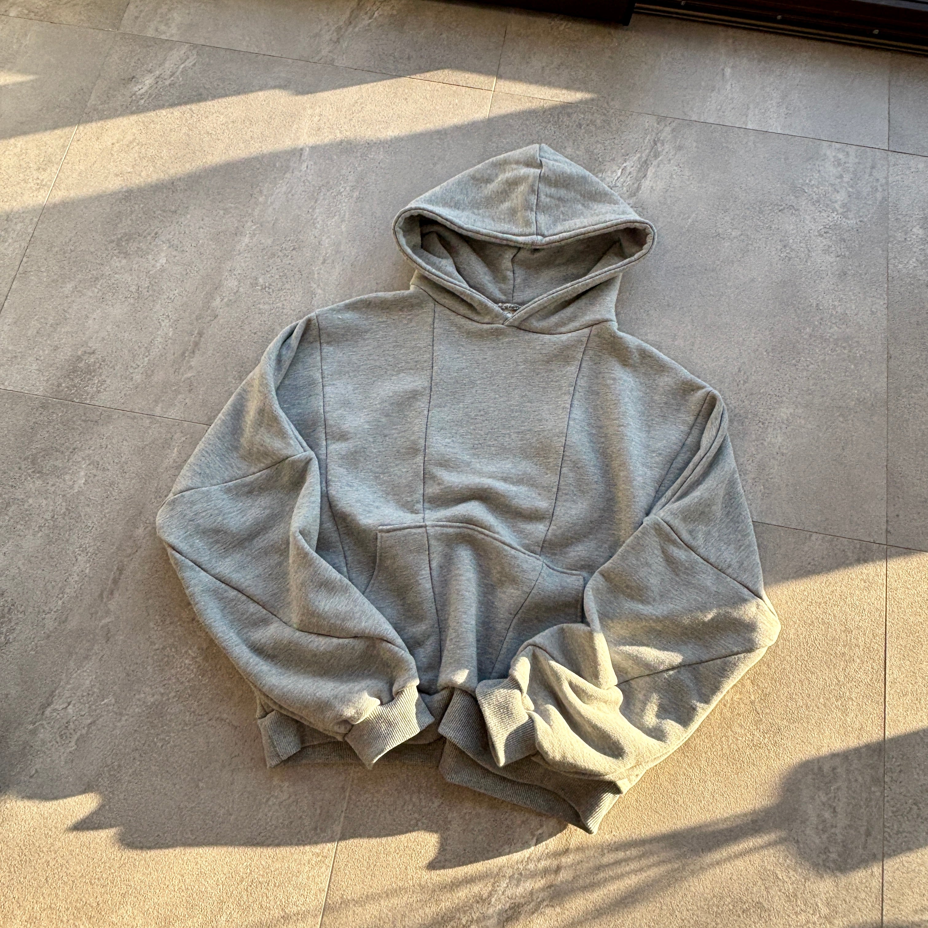 Monarch hoodie - Grey